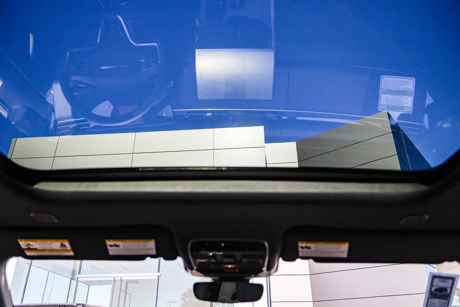 Thumbnail: 2026 Land Rover Range Rover Sport - 16