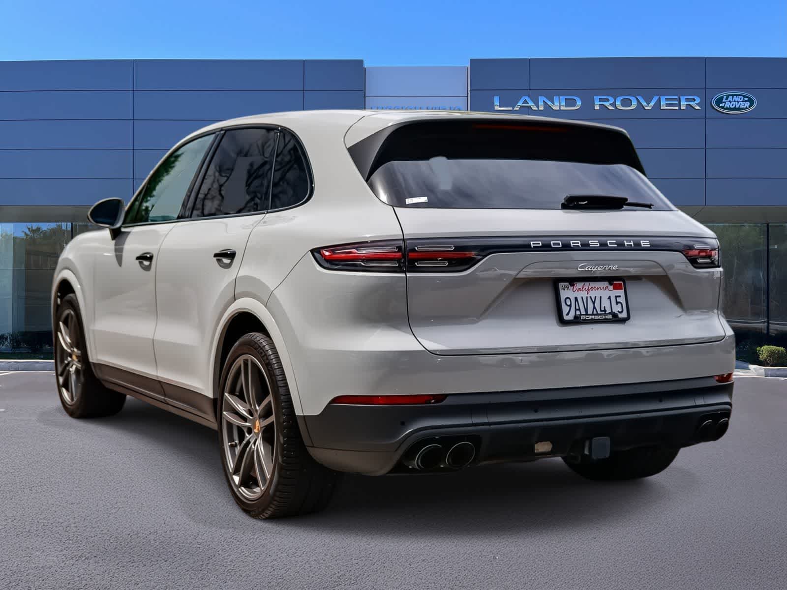 Thumbnail: 2022 Porsche Cayenne - 6