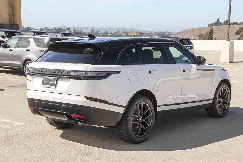 New 2026 Land Rover Range Rover Velar Dynamic SE SUV