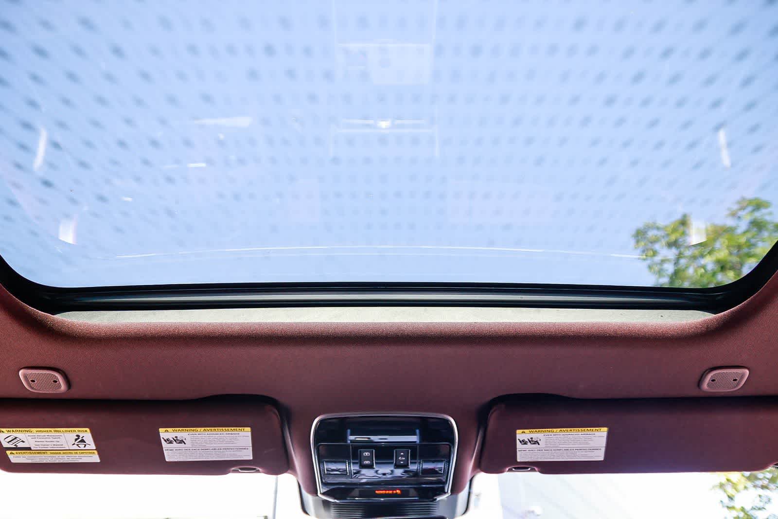 Thumbnail: 2024 Land Rover Range Rover - 14