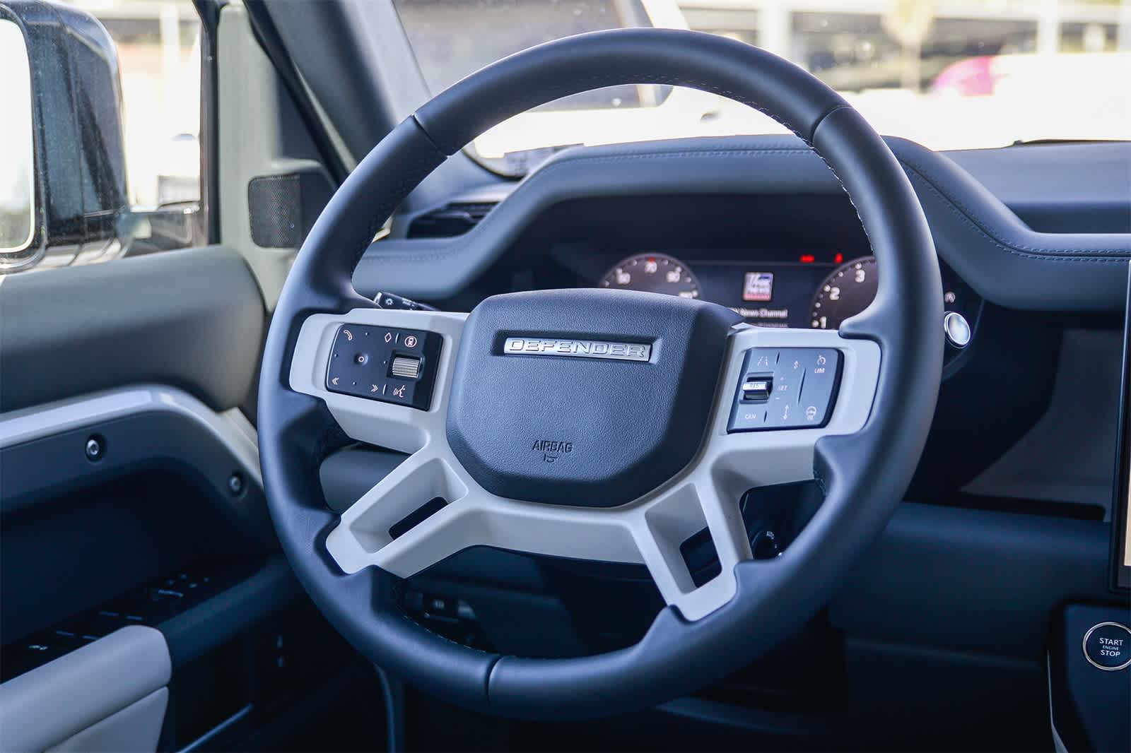 Thumbnail: 2026 Land Rover Defender - 15