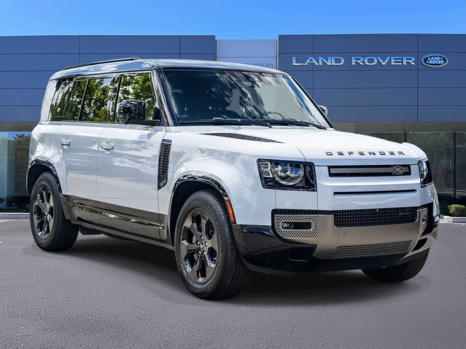Thumbnail: 2023 Land Rover Defender - 2