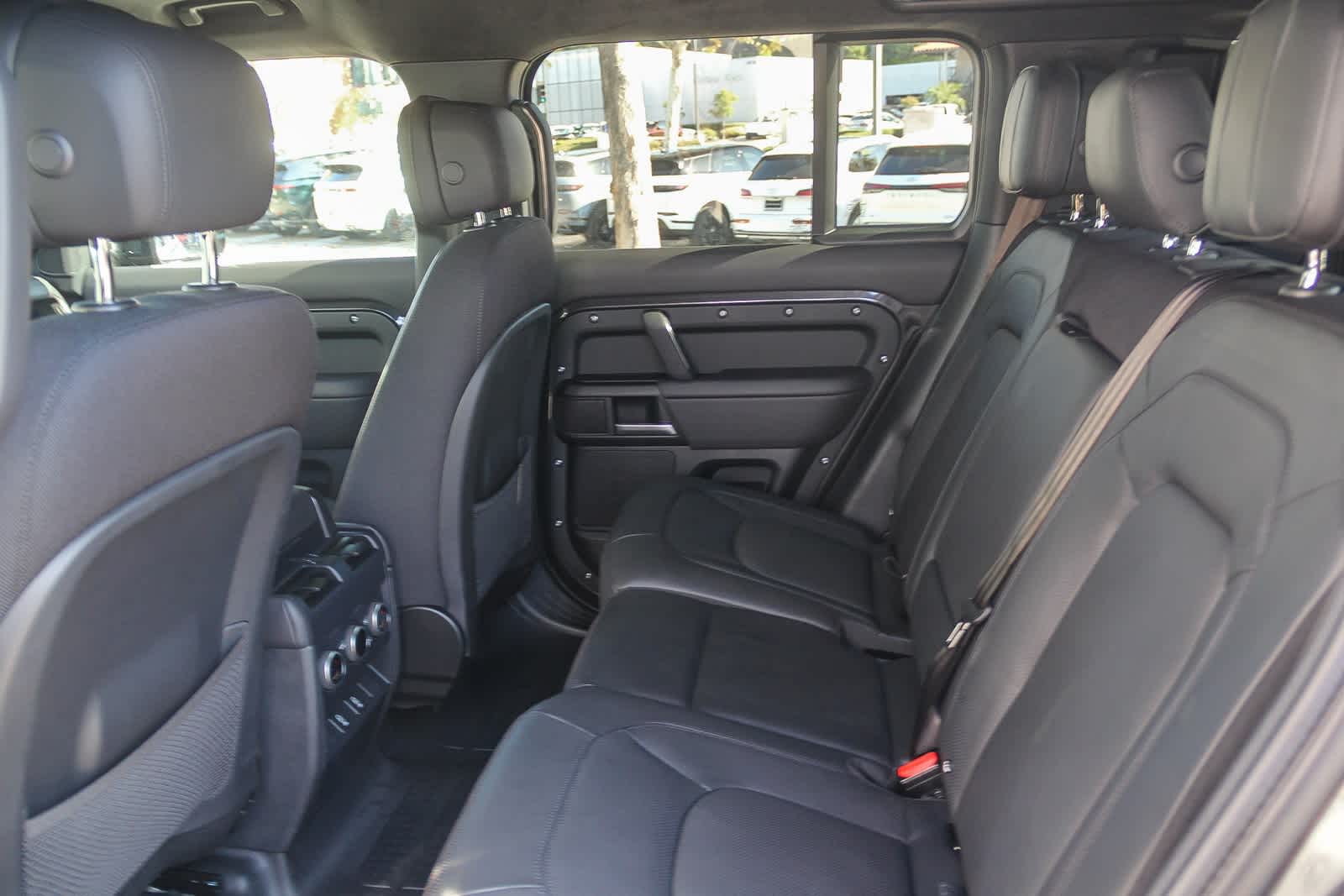 Thumbnail: 2026 Land Rover Defender - 17