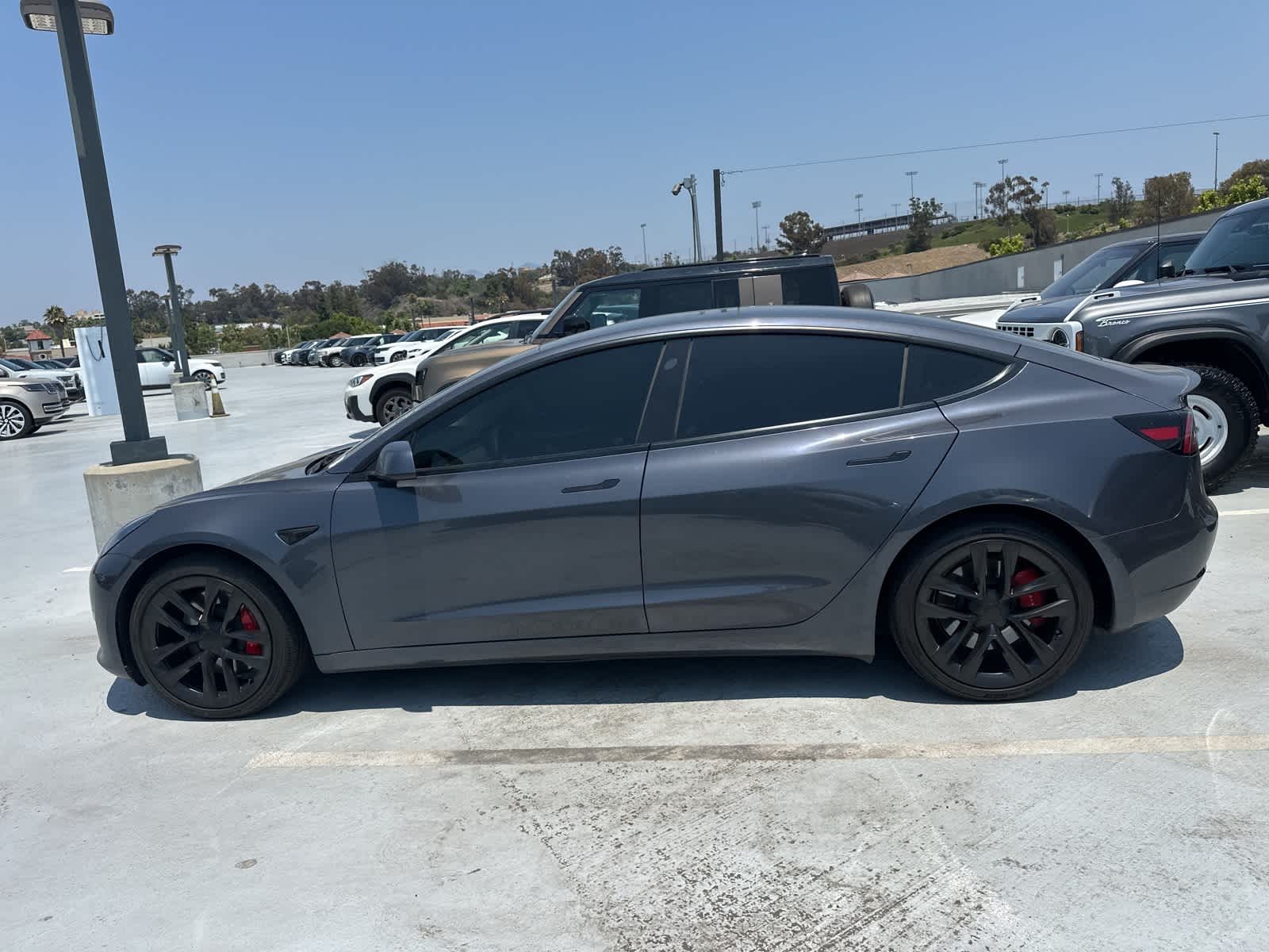 Thumbnail: 2022 Tesla Model 3 - 7