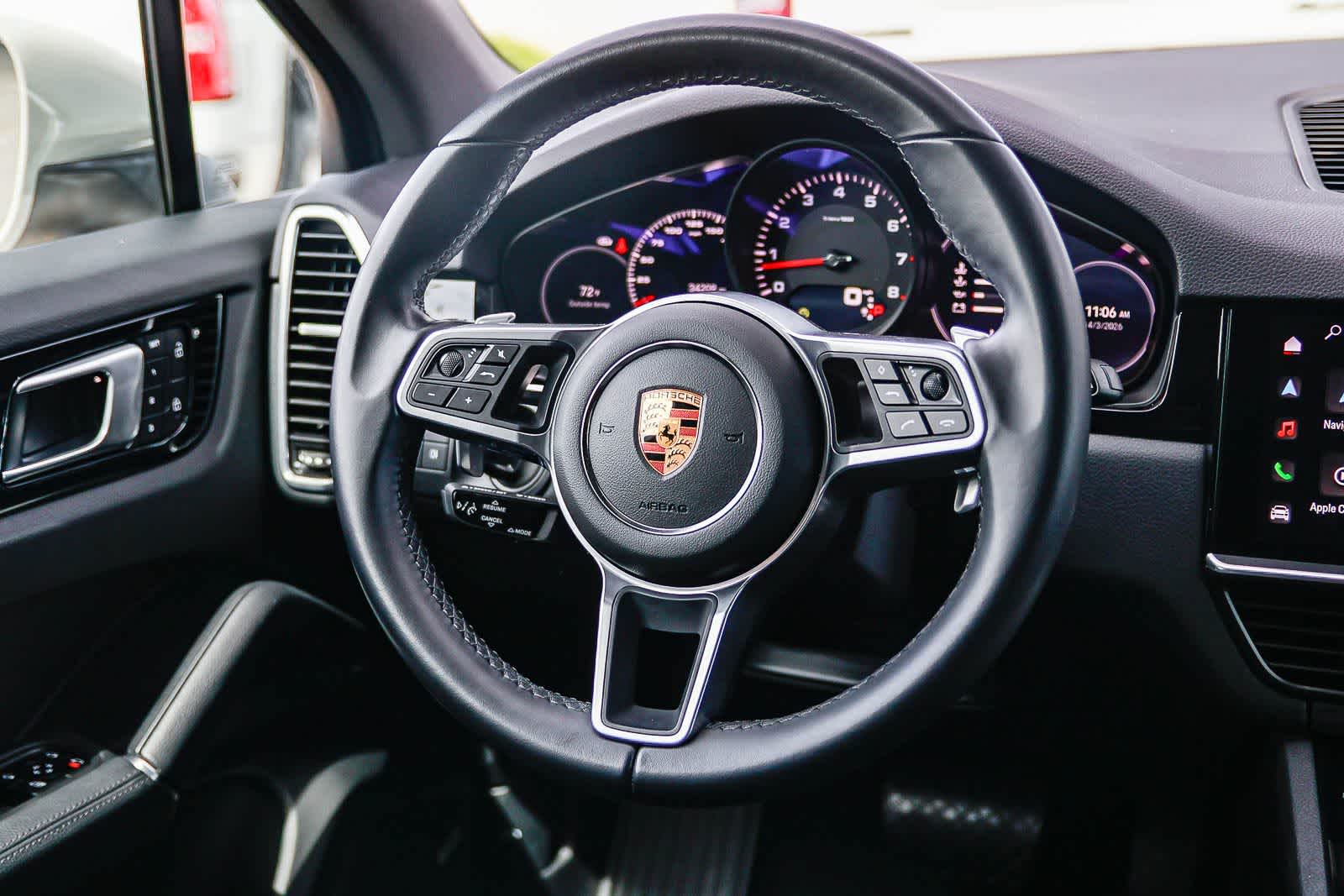 Thumbnail: 2022 Porsche Cayenne - 15