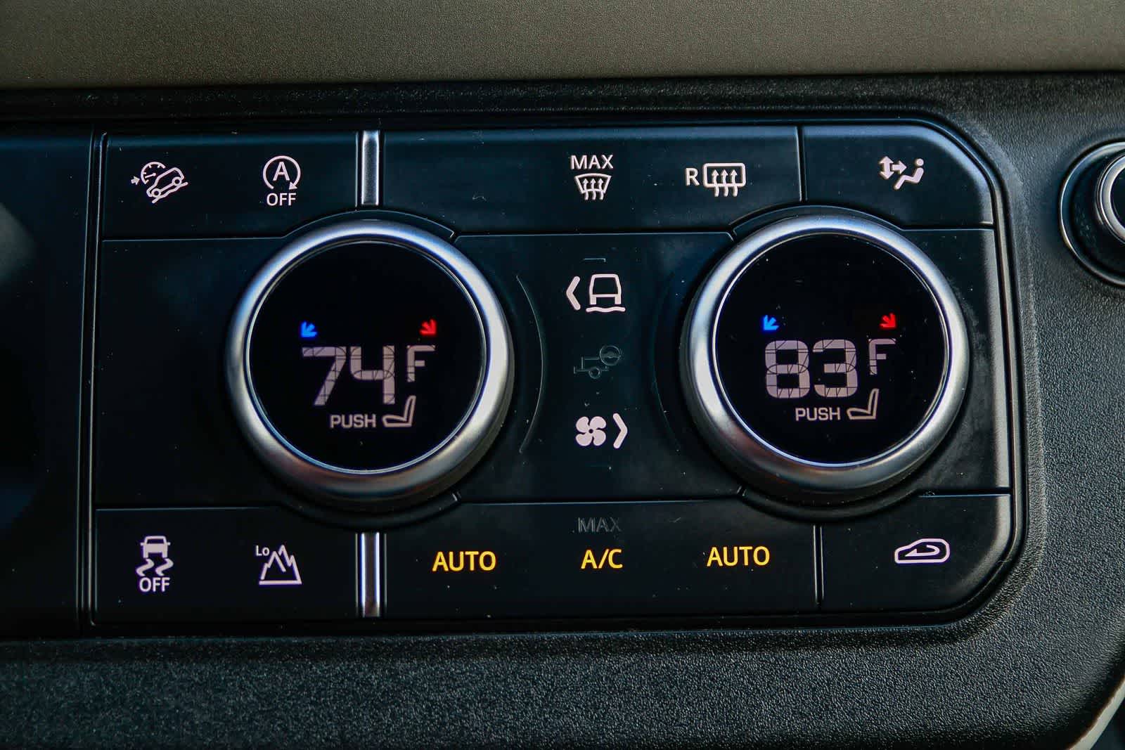 Thumbnail: 2023 Land Rover Defender - 27