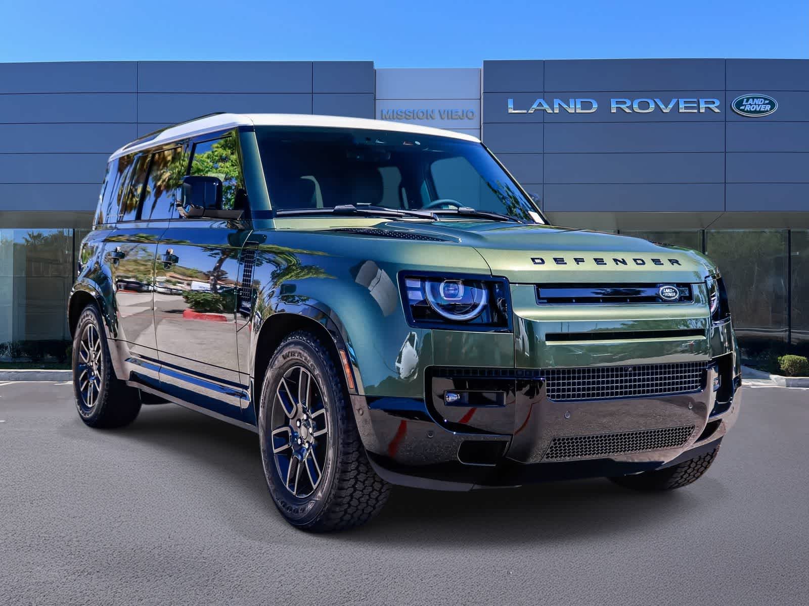 Thumbnail: 2026 Land Rover Defender - 3