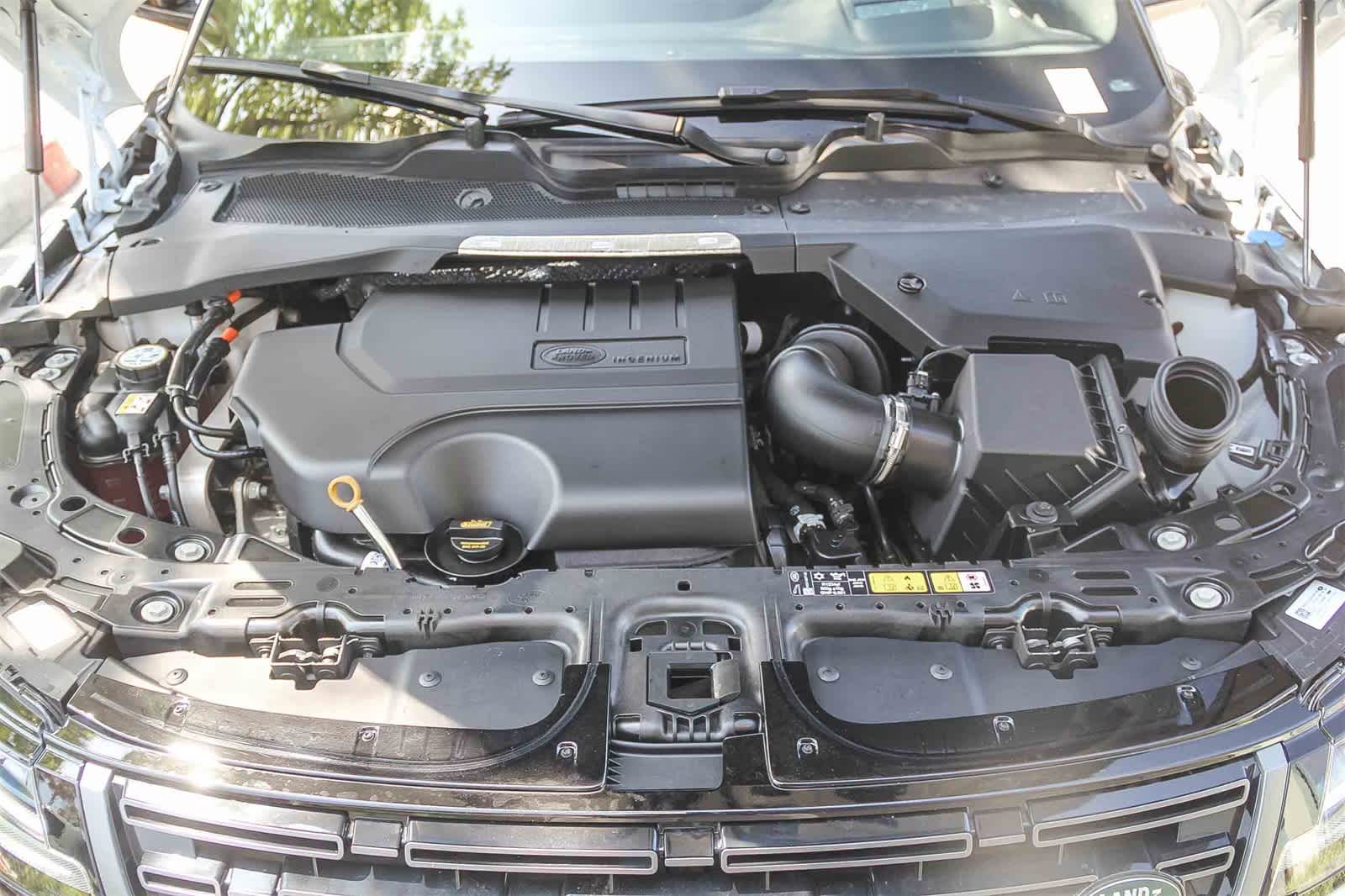 Thumbnail: 2026 Land Rover Range Rover Evoque - 26