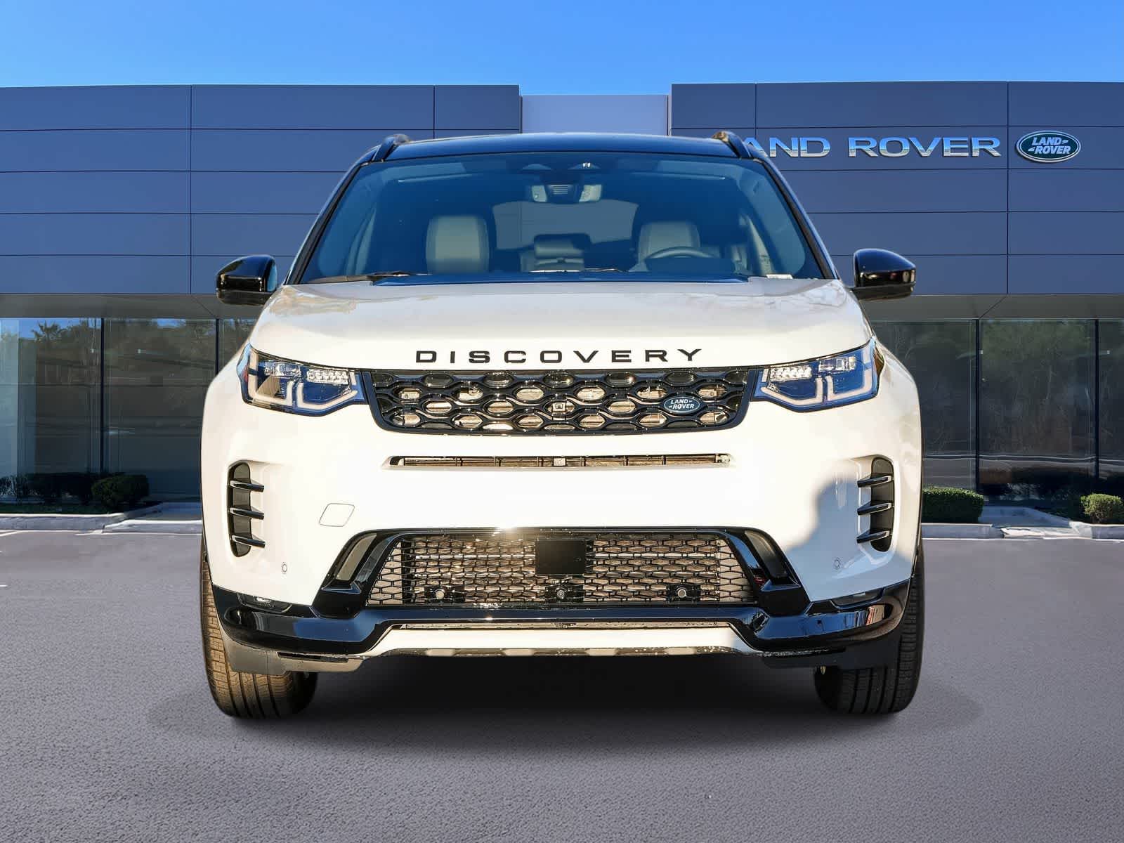Thumbnail: 2026 Land Rover Discovery Sport - 2