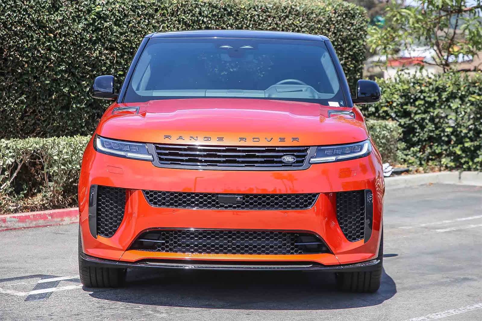 Thumbnail: 2025 Land Rover Range Rover Sport - 2