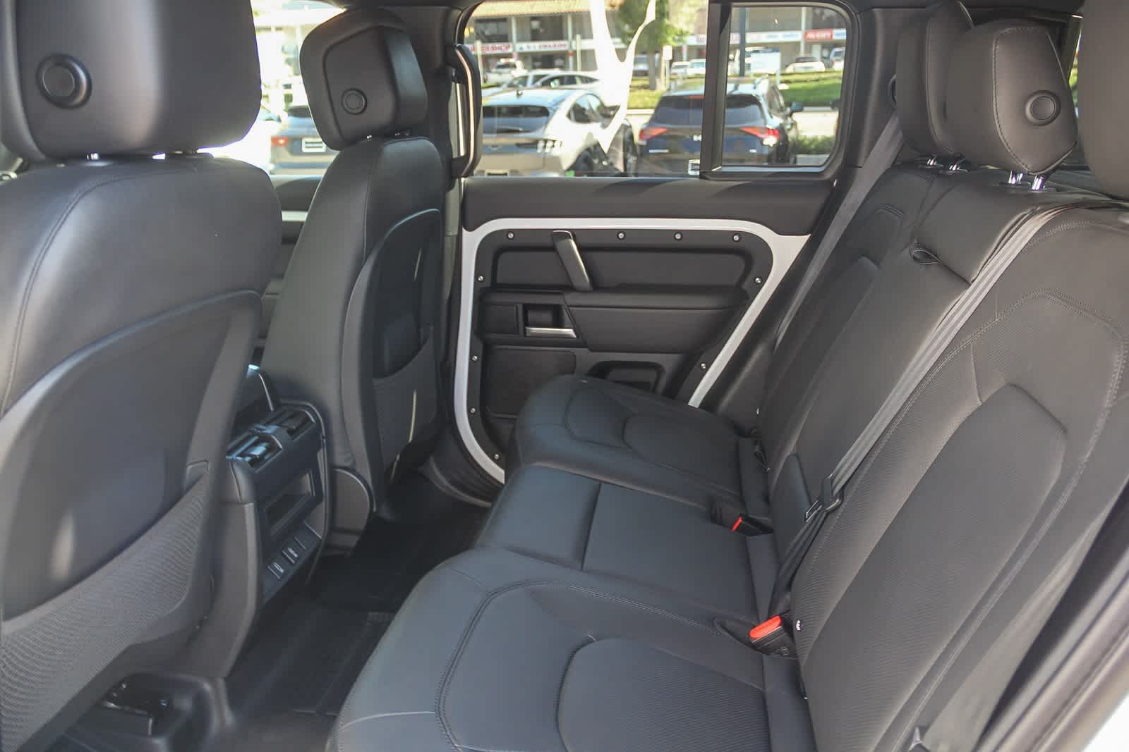 Thumbnail: 2026 Land Rover Defender - 17