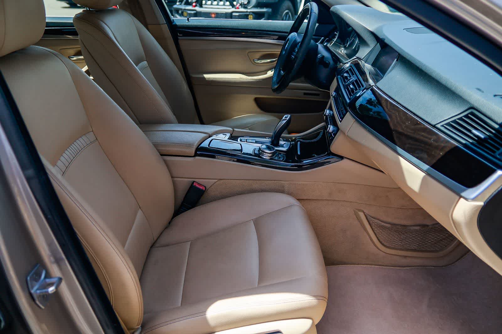 Thumbnail: 2014 BMW 5 Series - 17