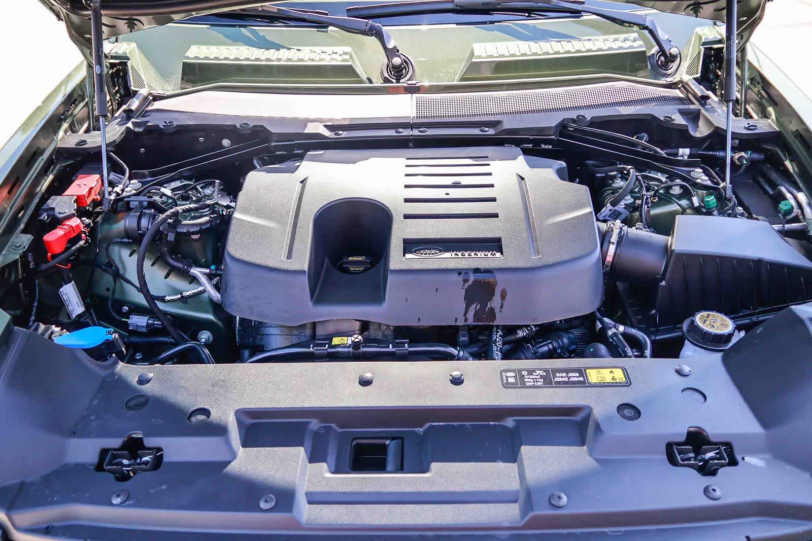 Thumbnail: 2026 Land Rover Defender - 30