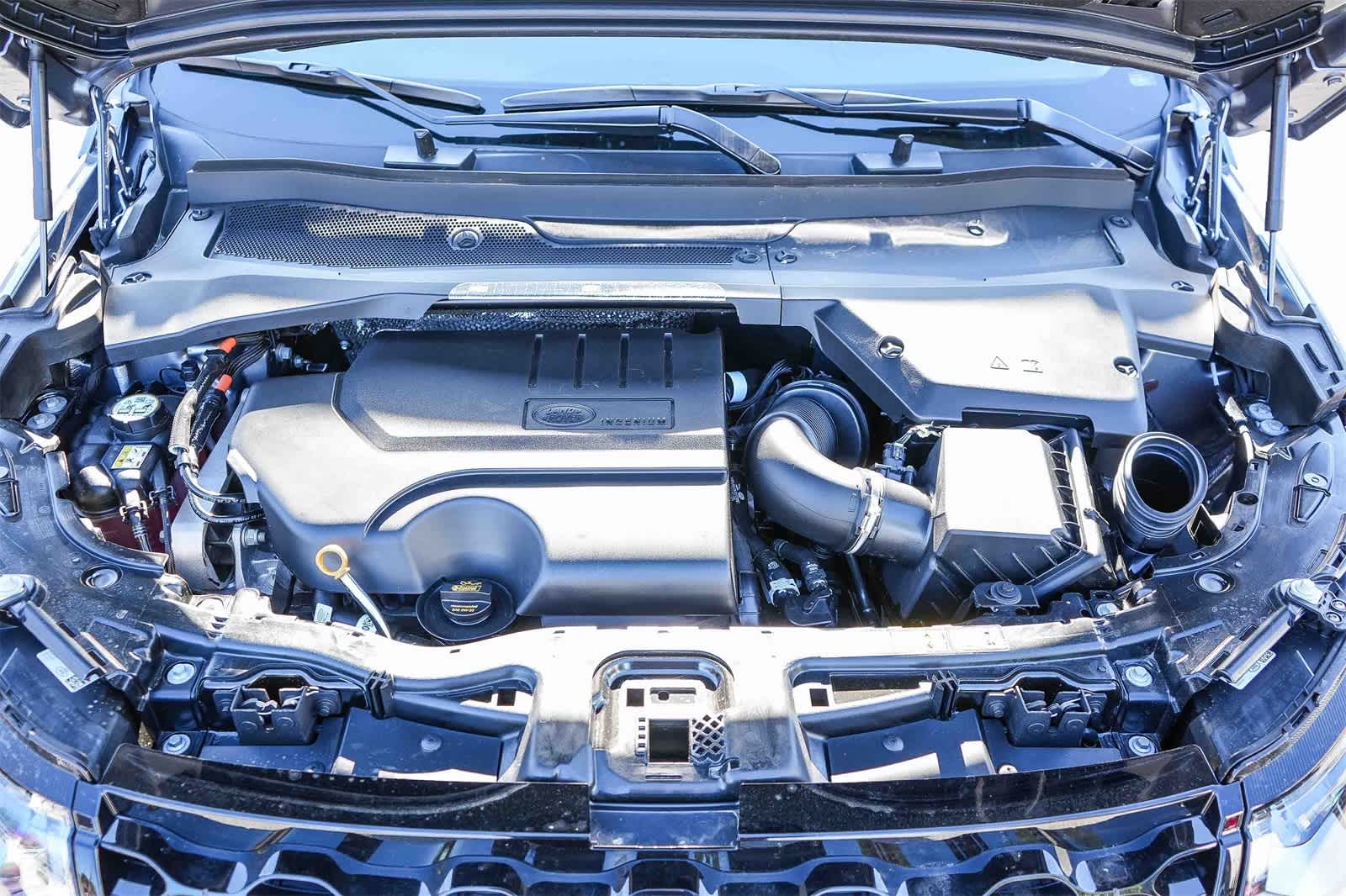 Thumbnail: 2025 Land Rover Discovery Sport - 26