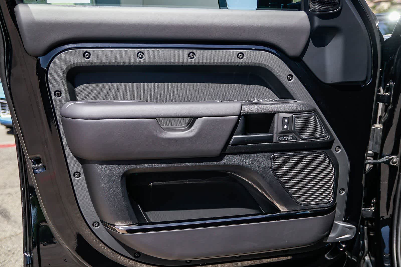 Thumbnail: 2026 Land Rover Defender - 23