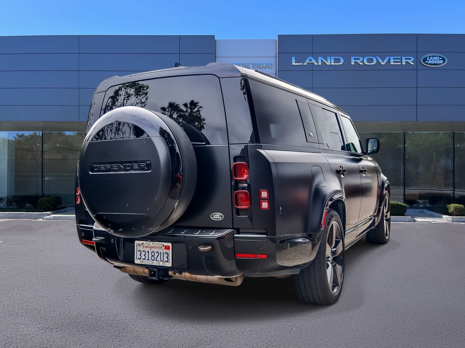 Thumbnail: 2023 Land Rover Defender - 2