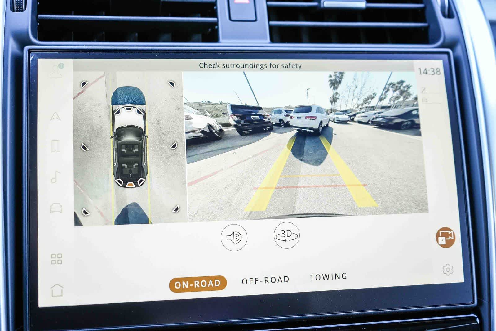 Thumbnail: 2026 Land Rover Discovery - 21