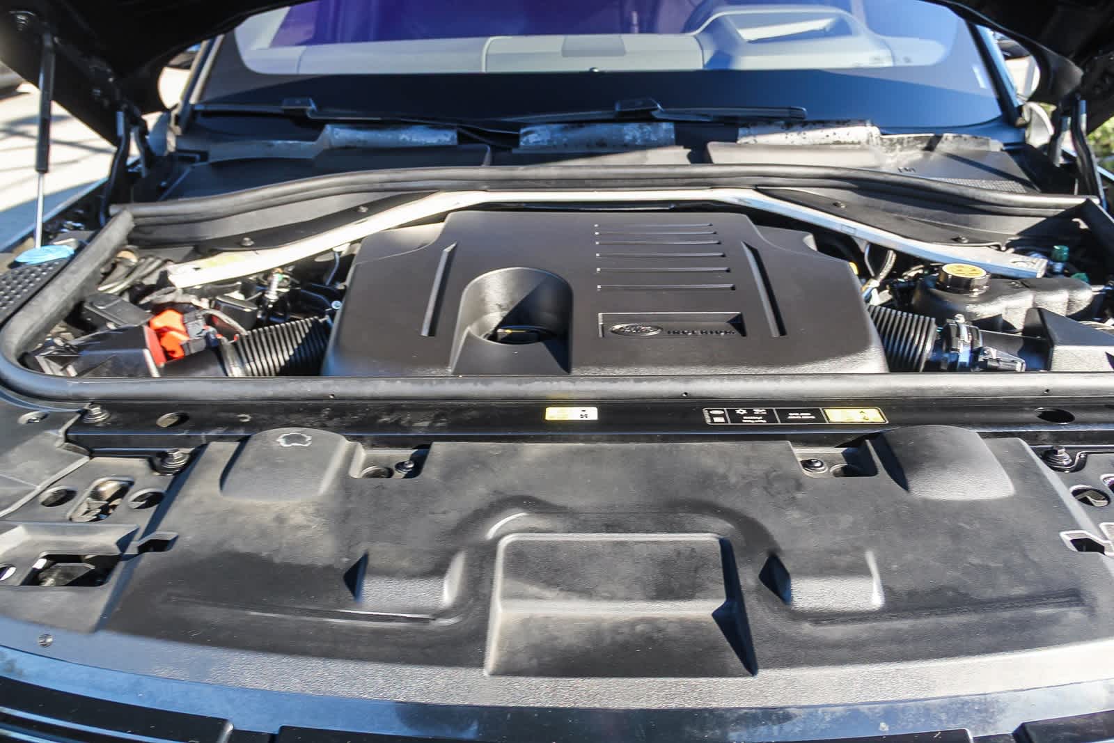 Thumbnail: 2023 Land Rover Range Rover Sport - 24