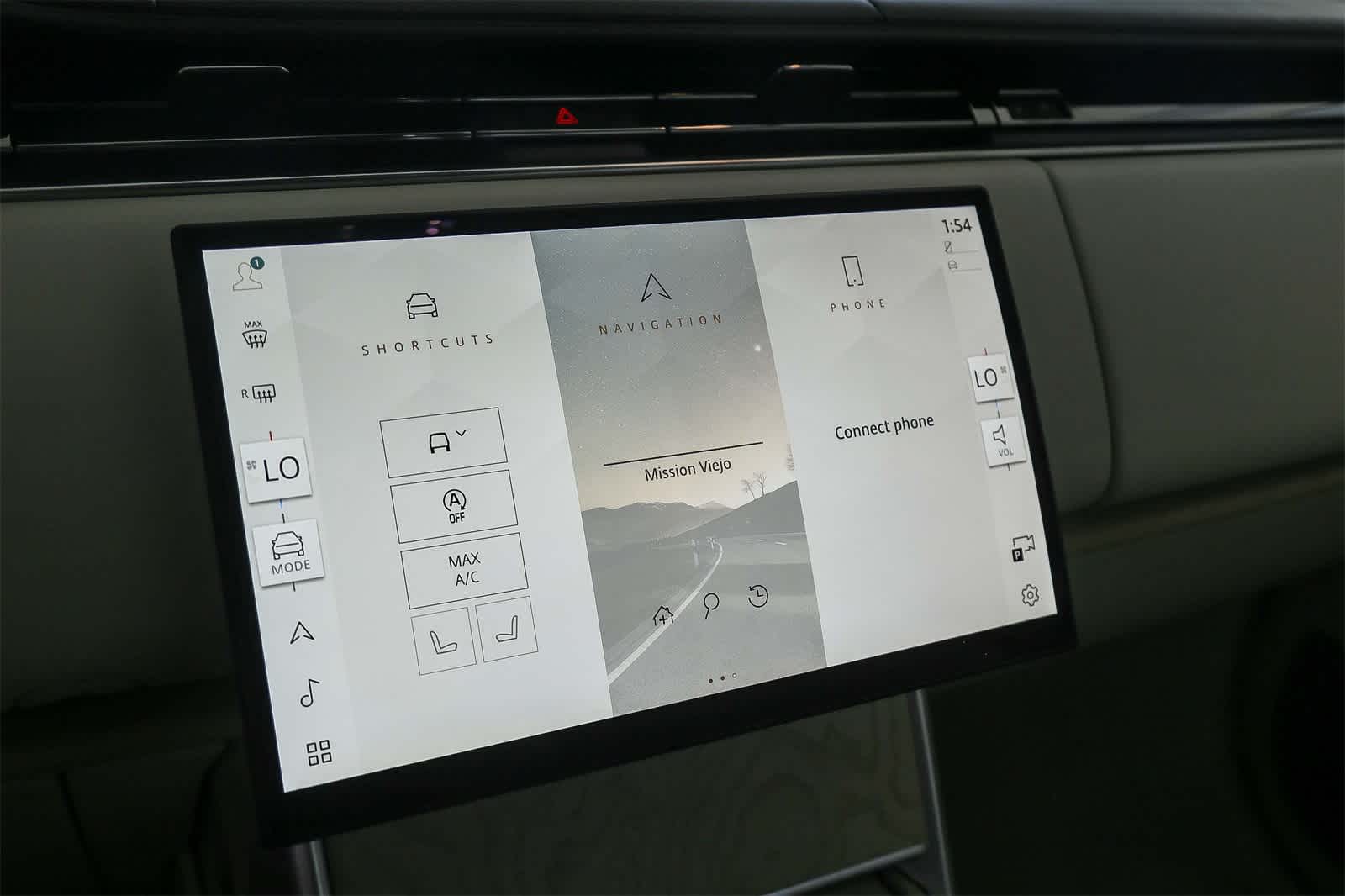 Thumbnail: 2024 Land Rover Range Rover - 34