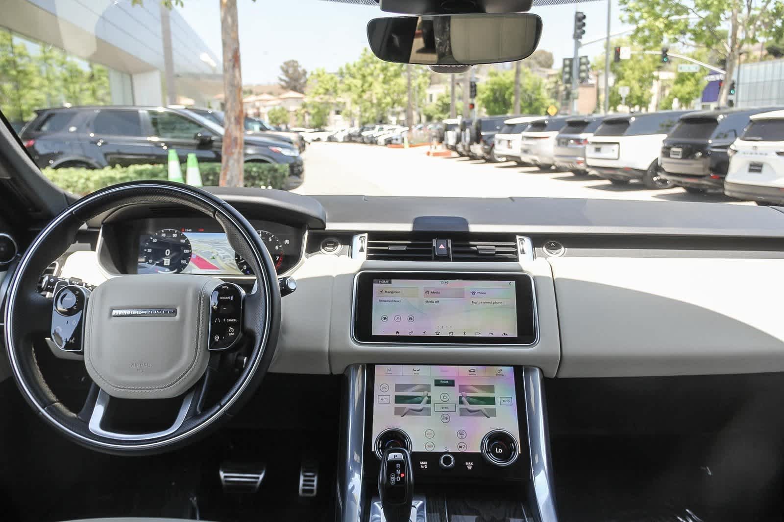 Thumbnail: 2022 Land Rover Range Rover Sport - 12