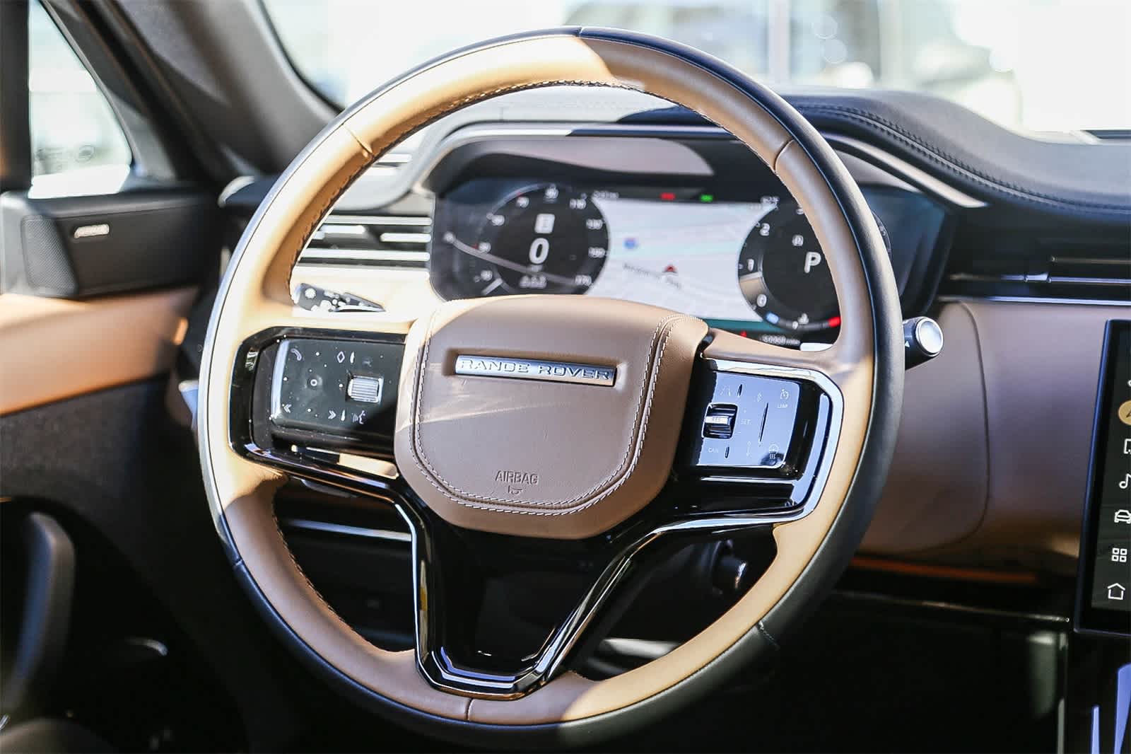 Thumbnail: 2023 Land Rover Range Rover Sport - 14