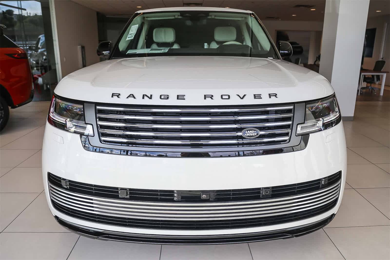 Thumbnail: 2024 Land Rover Range Rover - 3