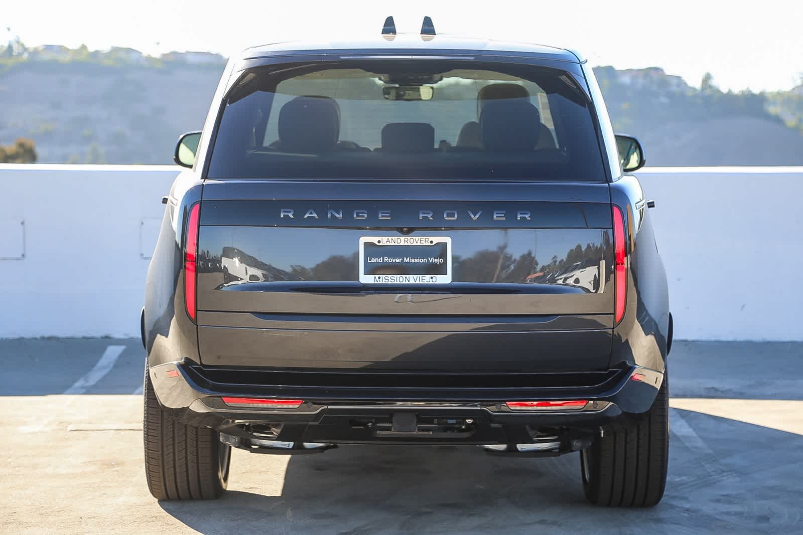 Thumbnail: 2025 Land Rover Range Rover - 7