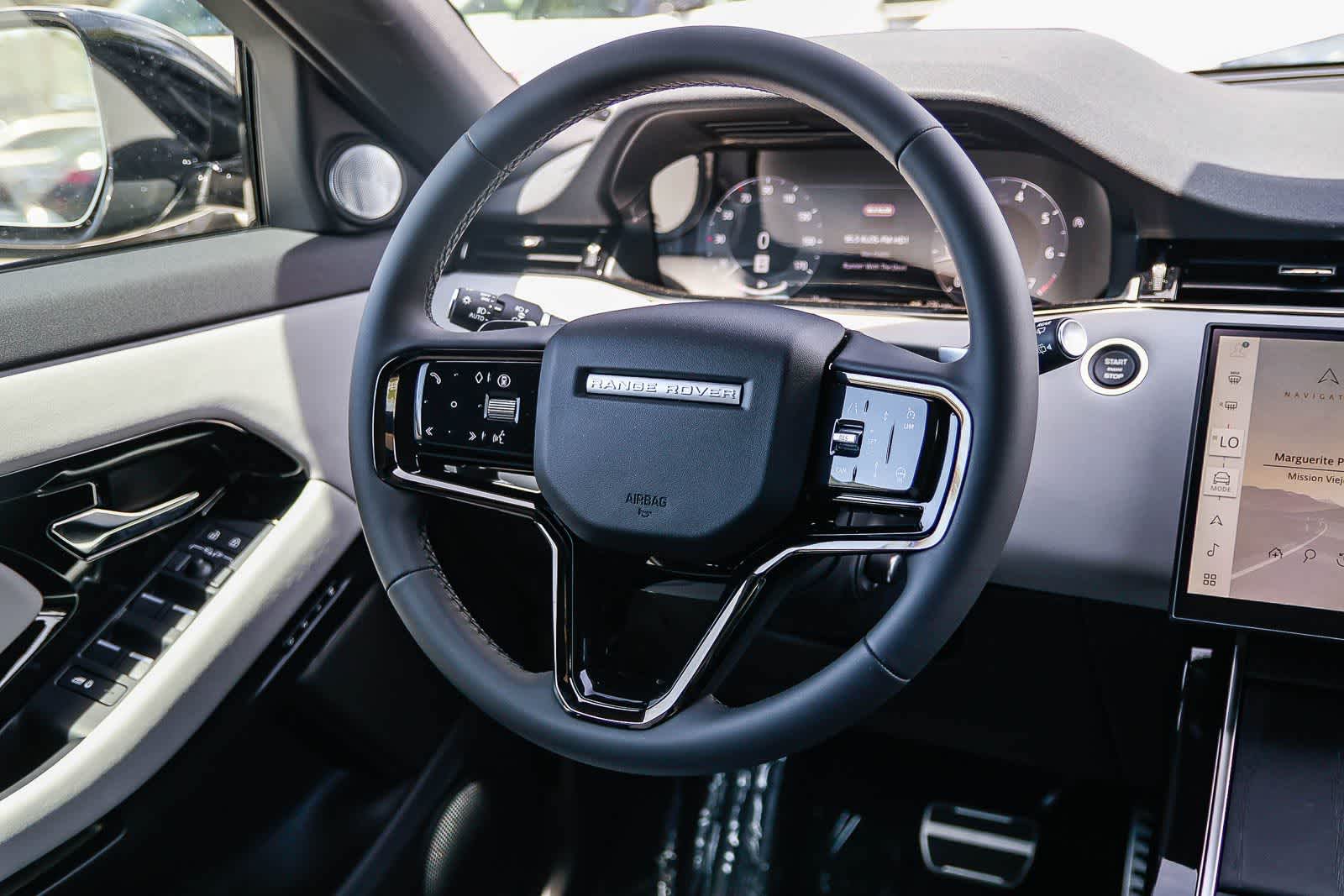 Thumbnail: 2026 Land Rover Range Rover Evoque - 15