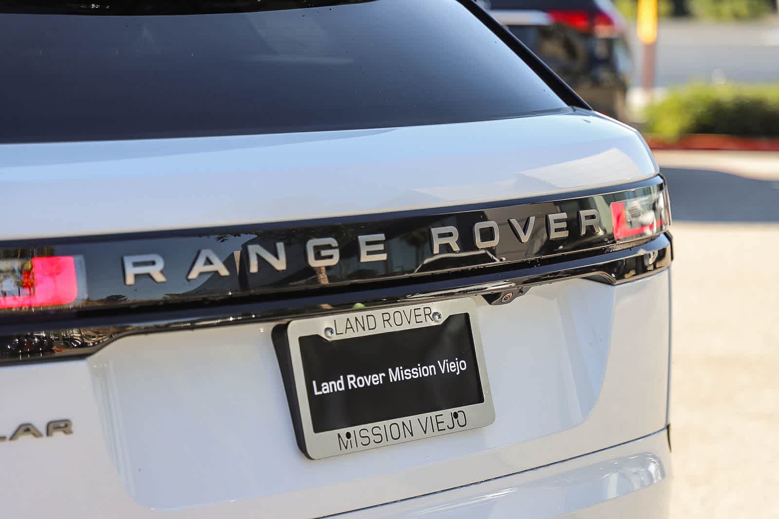 Thumbnail: 2025 Land Rover Range Rover Velar - 8