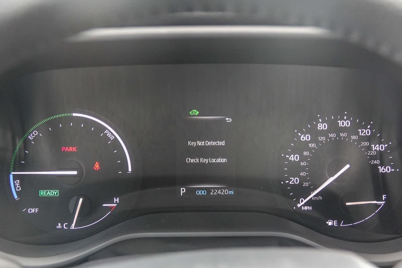 2023 Toyota Sienna XLE 24