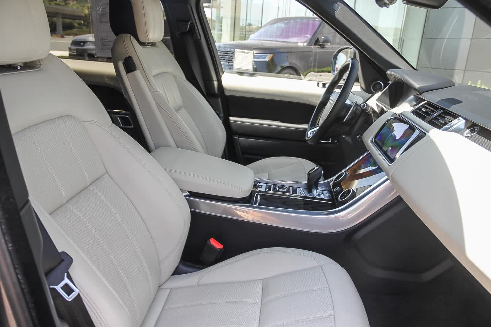 Thumbnail: 2022 Land Rover Range Rover Sport - 22