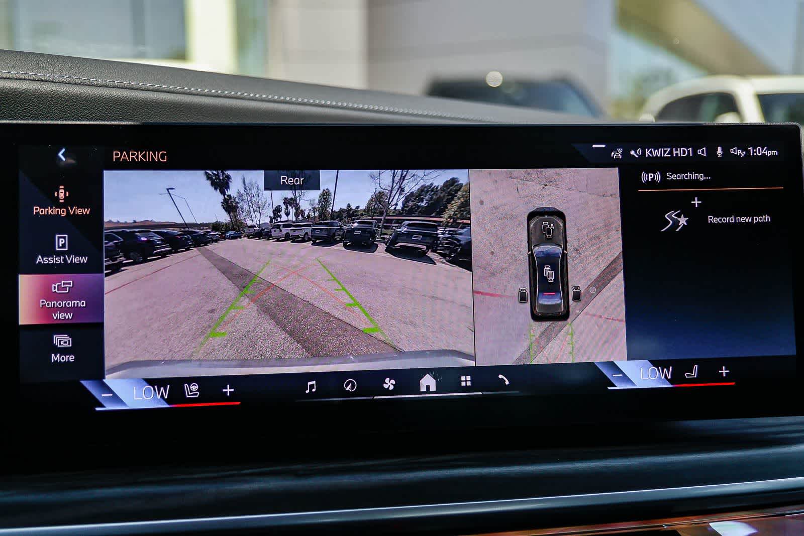 Thumbnail: 2024 BMW 7 Series - 26