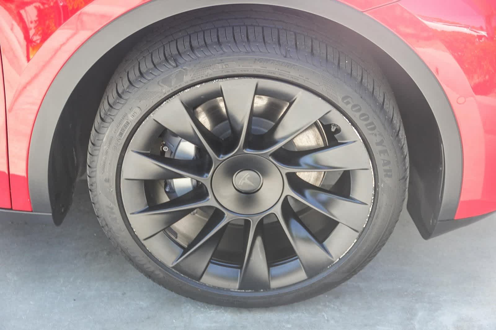 2022 Tesla Model Y Long Range 9