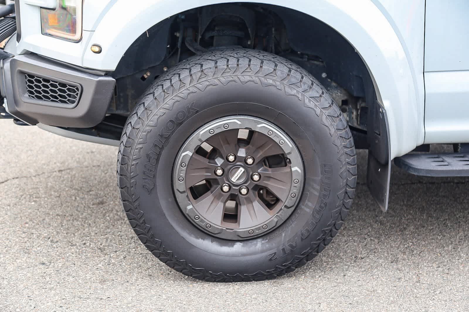 Thumbnail: 2017 Ford F-150 - 11