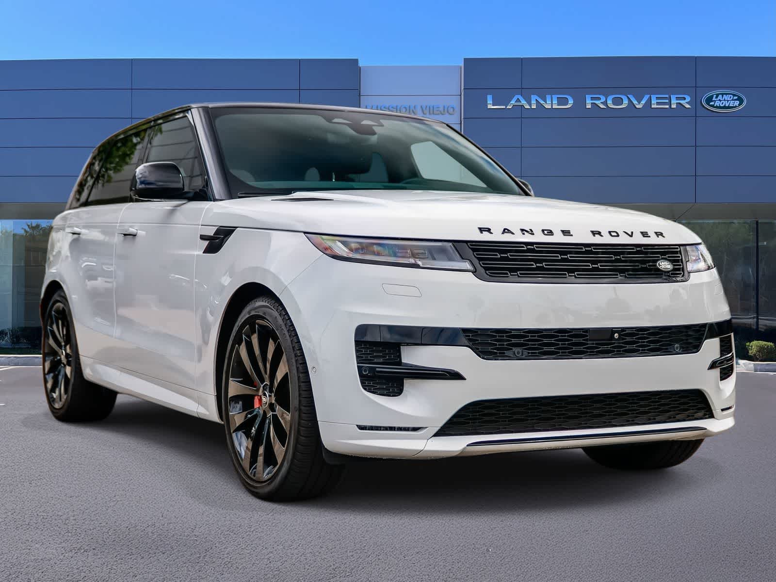 Thumbnail: 2024 Land Rover Range Rover Sport - 3