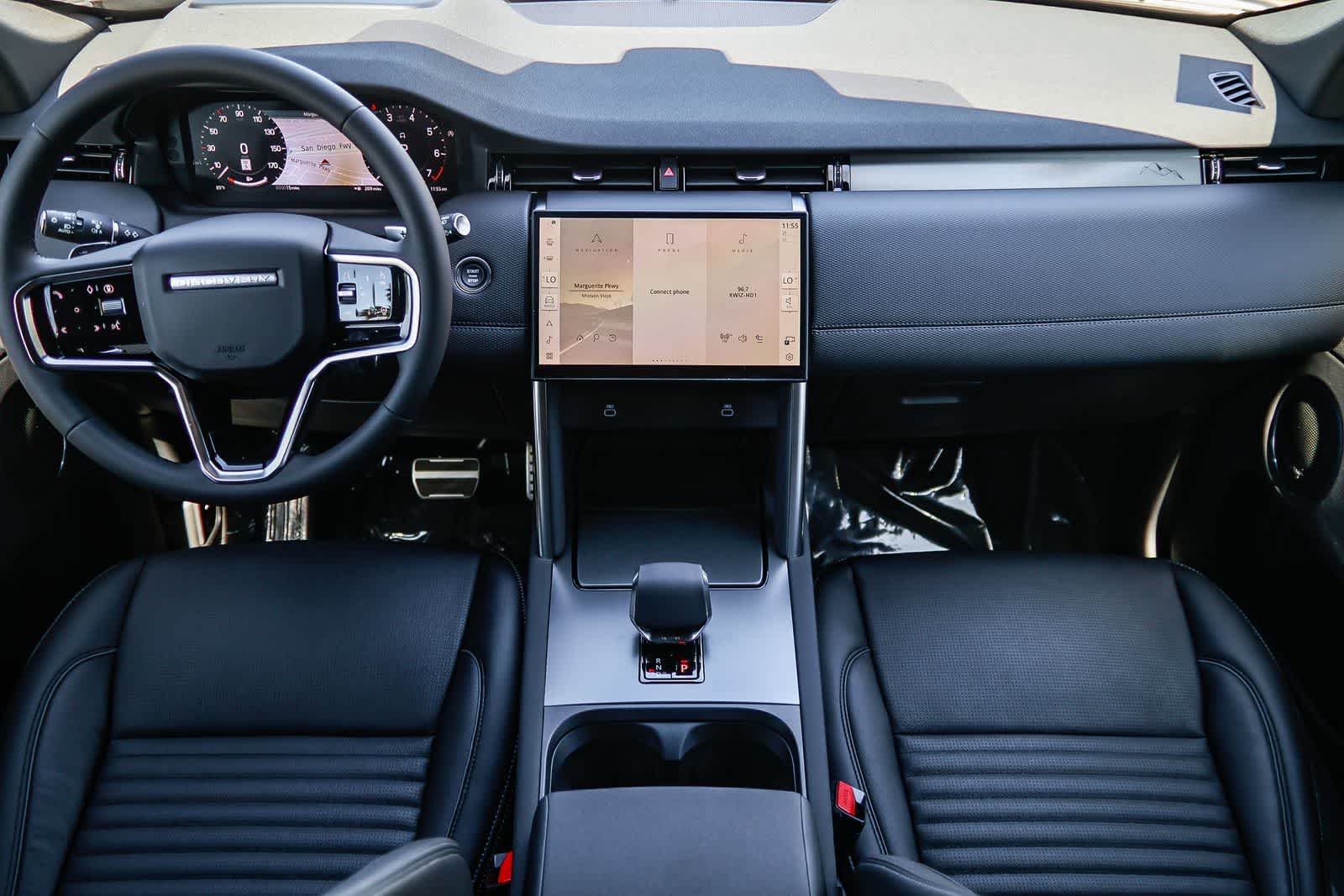 Thumbnail: 2026 Land Rover Discovery Sport - 12
