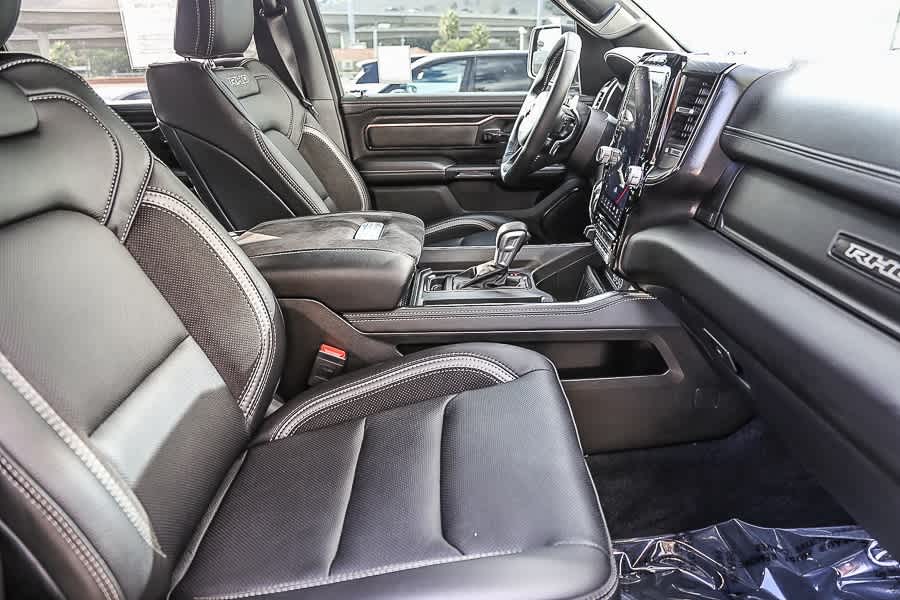 Thumbnail: 2025 RAM 1500 - 16