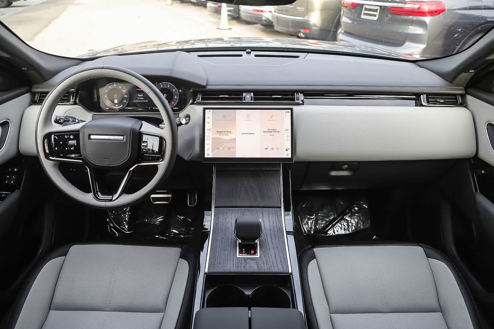 Thumbnail: 2026 Land Rover Range Rover Velar - 12