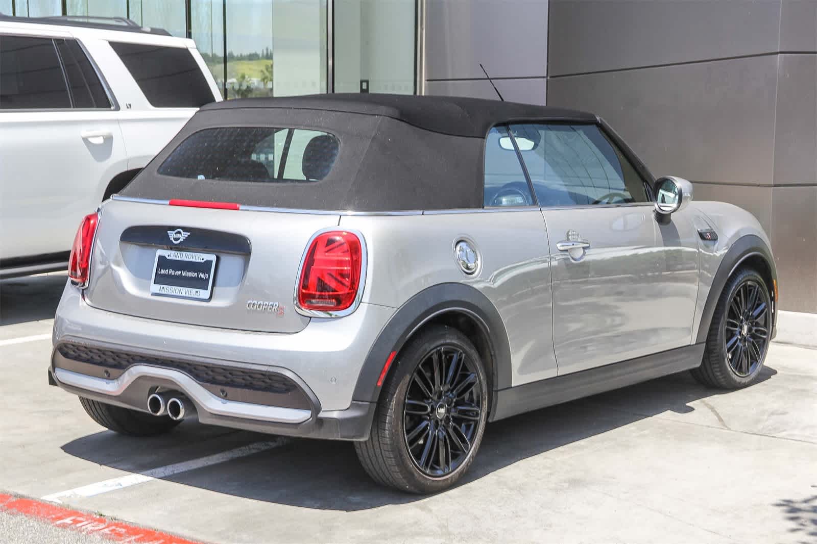 Thumbnail: 2024 MINI Cooper Convertible - 6
