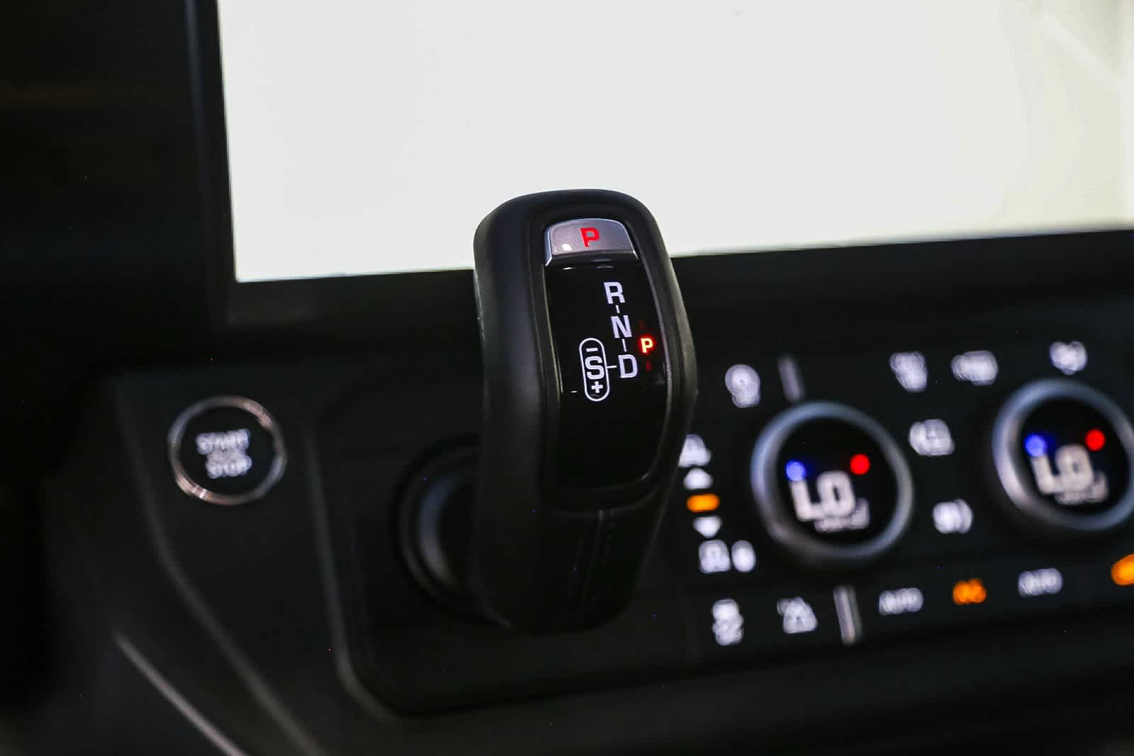 Thumbnail: 2026 Land Rover Defender - 19