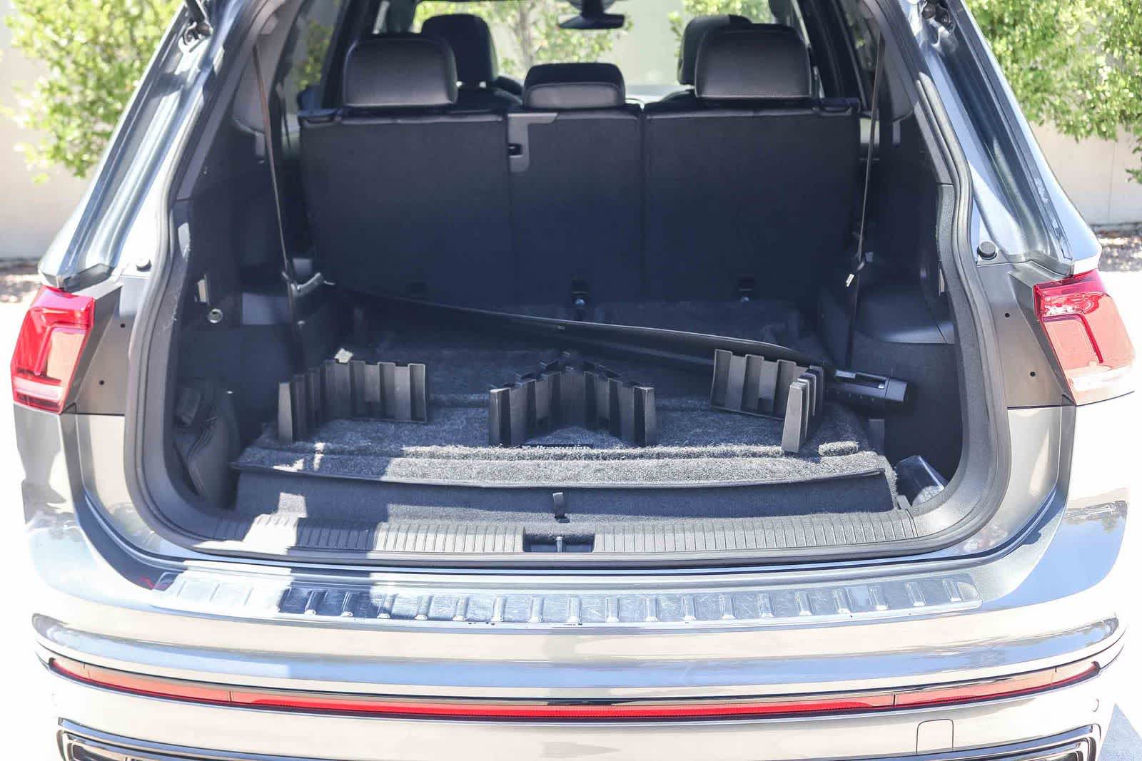 Thumbnail: 2022 Volkswagen Tiguan - 27