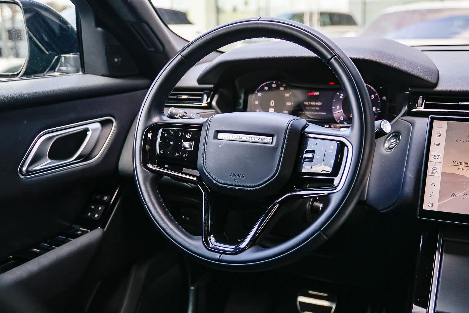 Thumbnail: 2025 Land Rover Range Rover Velar - 15