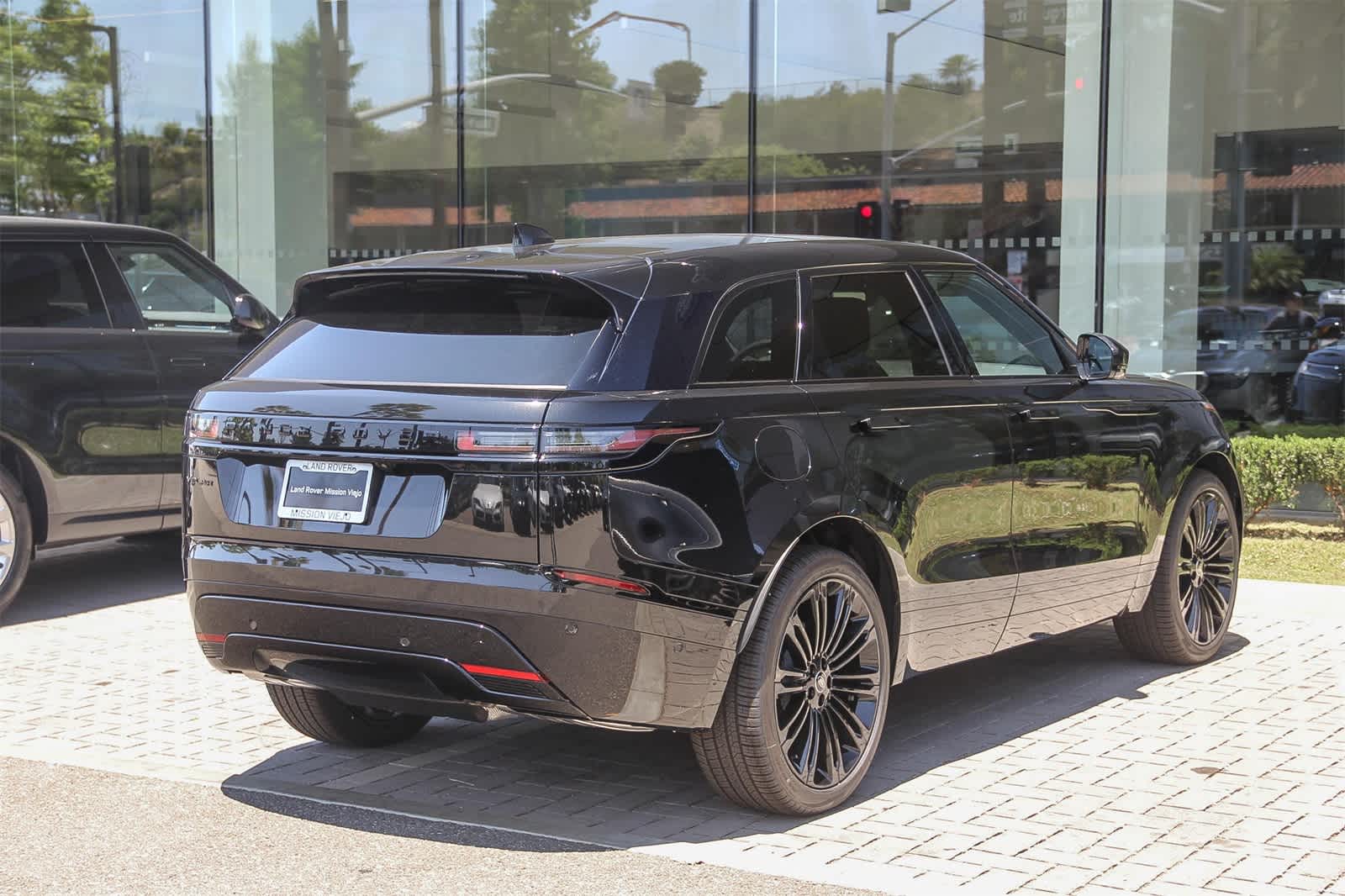 Thumbnail: 2026 Land Rover Range Rover Velar - 6