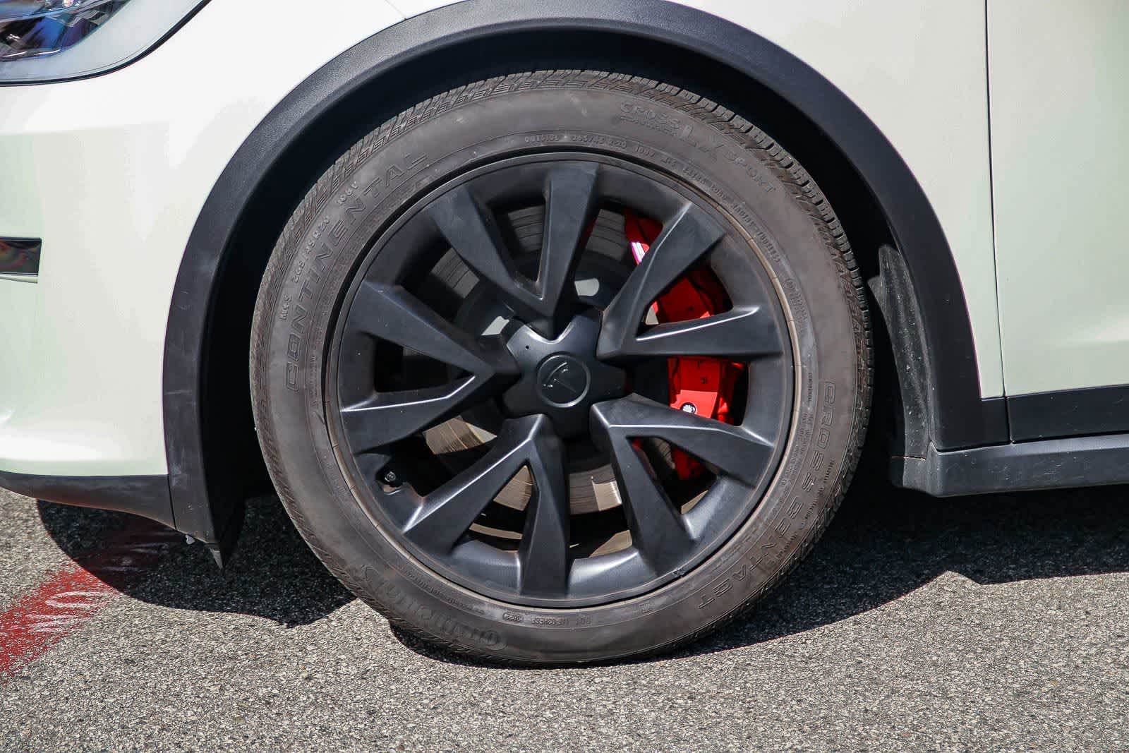 Thumbnail: 2023 Tesla Model X - 9