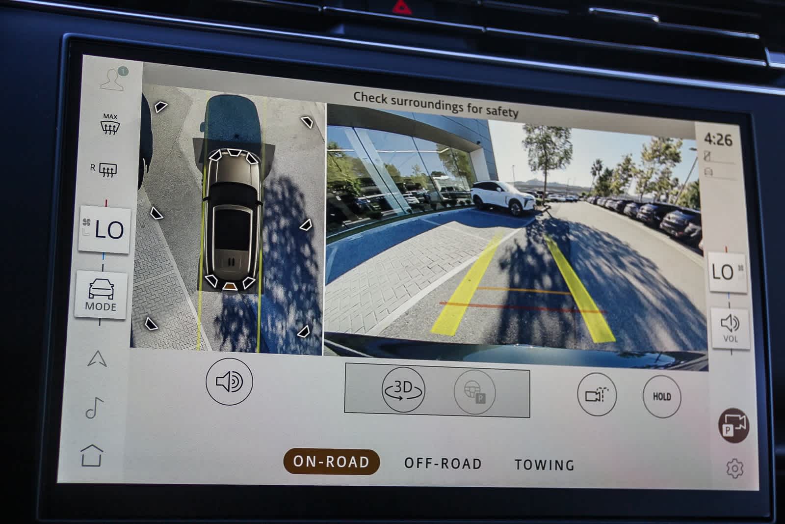 Thumbnail: 2025 Land Rover Range Rover - 22