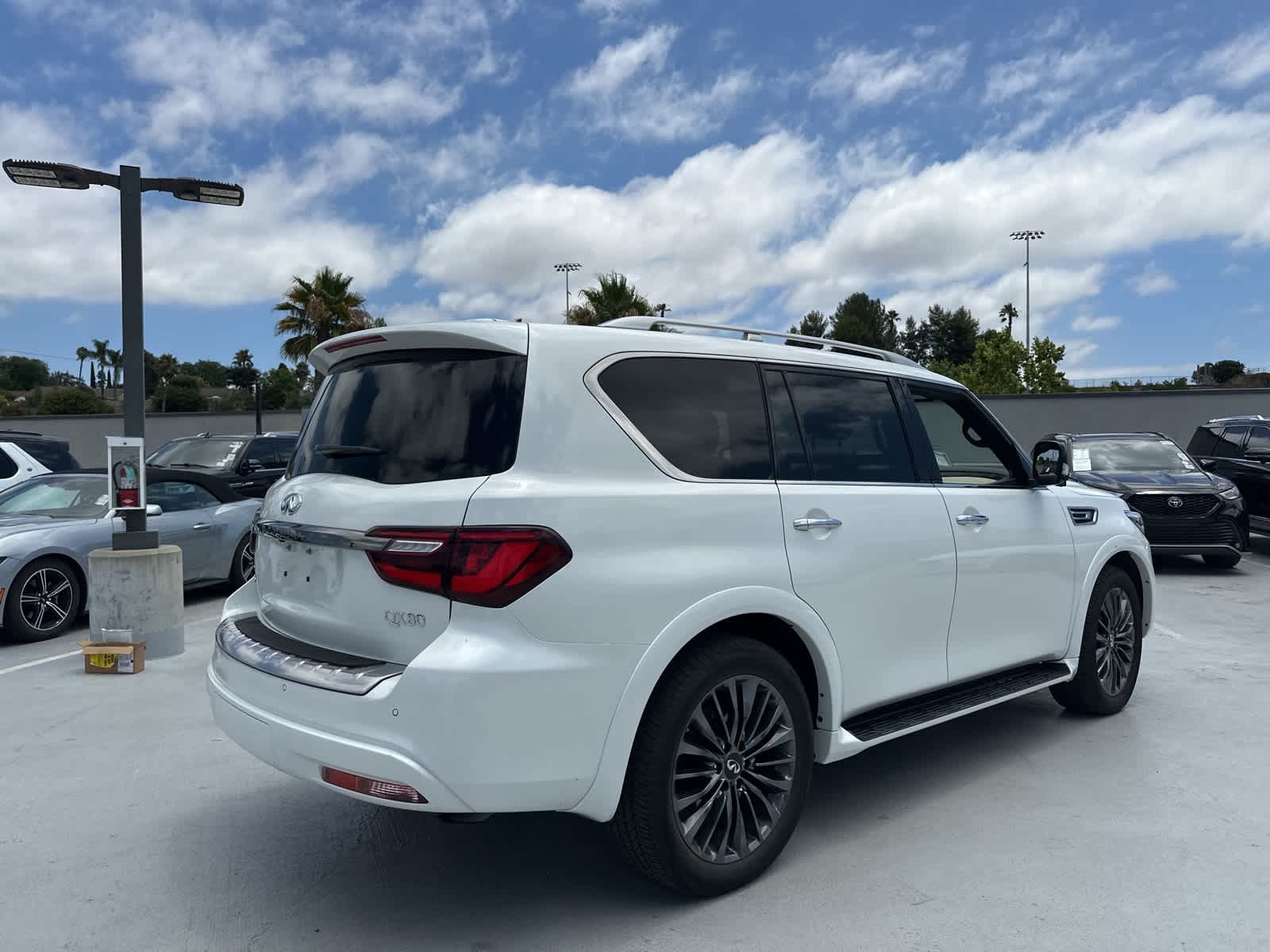 Thumbnail: 2024 INFINITI QX80 - 5