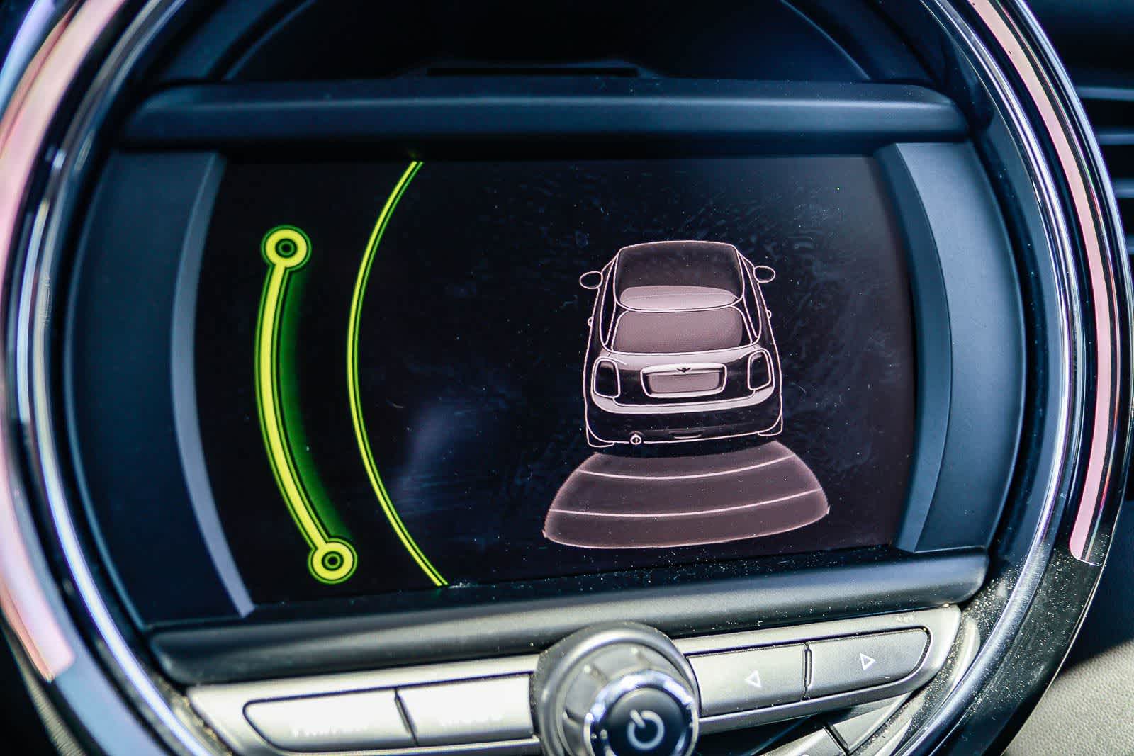 Thumbnail: 2014 MINI Cooper Hardtop - 25