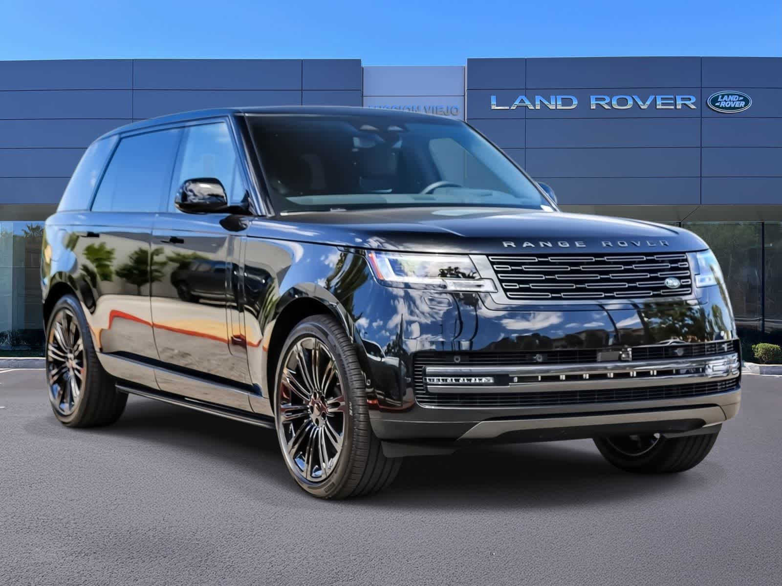 Thumbnail: 2026 Land Rover Range Rover - 3