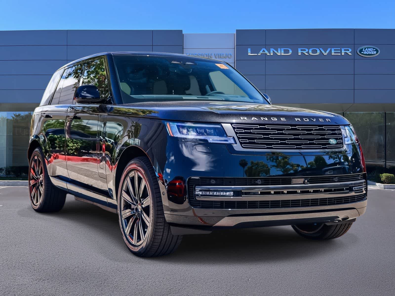 Thumbnail: 2026 Land Rover Range Rover - 3