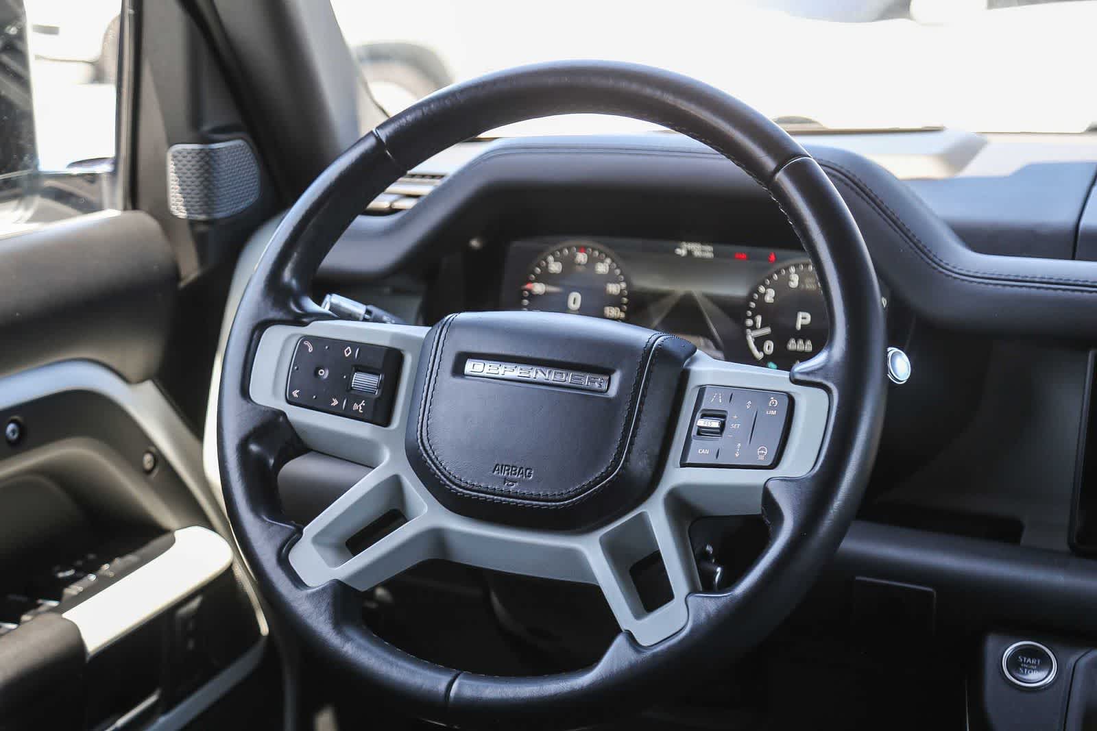 Thumbnail: 2022 Land Rover Defender - 15